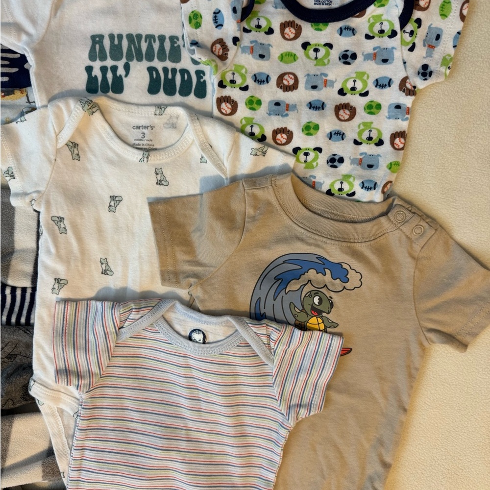 12 Count Baby Boy Rompers and Onesies 3-6m - Picture 10 of 12